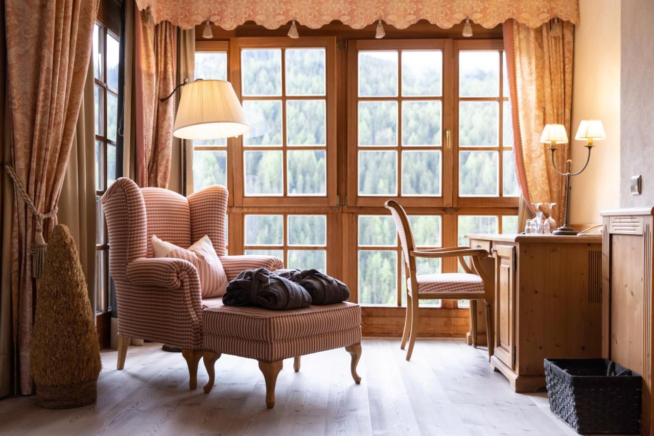 Hotel Fanes San Cassiano  Esterno foto