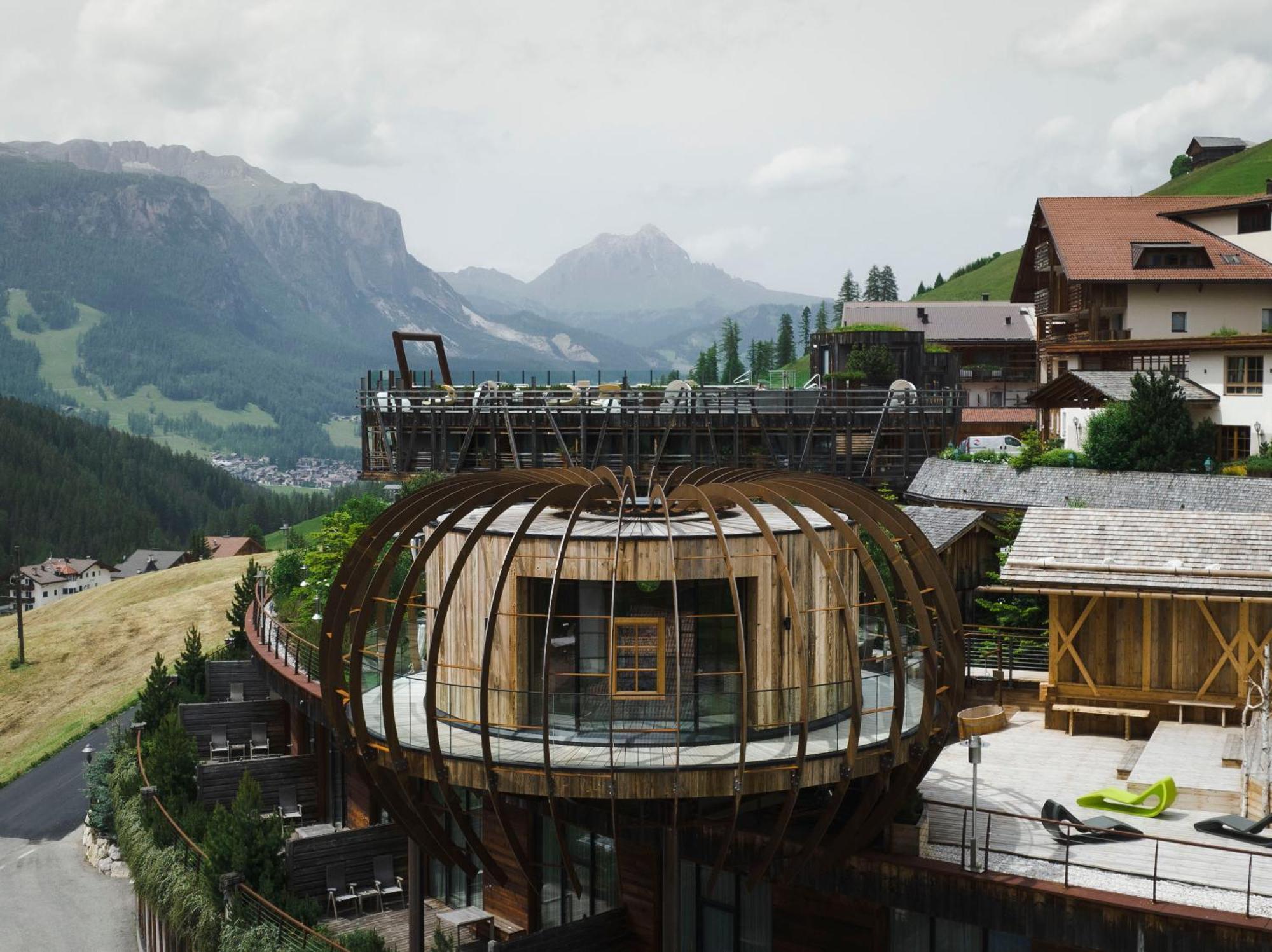 Hotel Fanes San Cassiano  Esterno foto