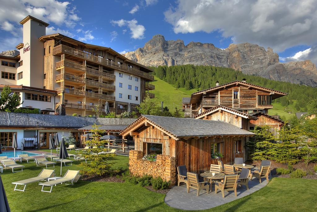 Hotel Fanes San Cassiano  Esterno foto