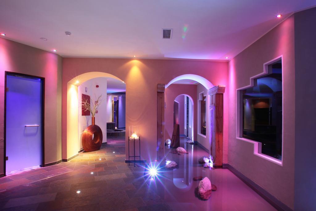Hotel Fanes San Cassiano  Esterno foto