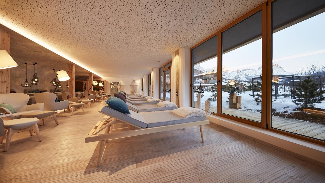 Hotel Fanes San Cassiano  Esterno foto