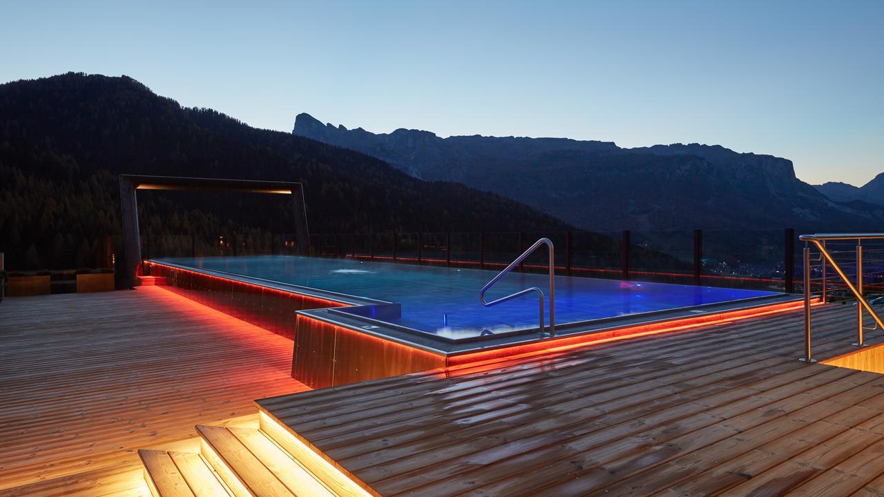 Hotel Fanes San Cassiano  Esterno foto