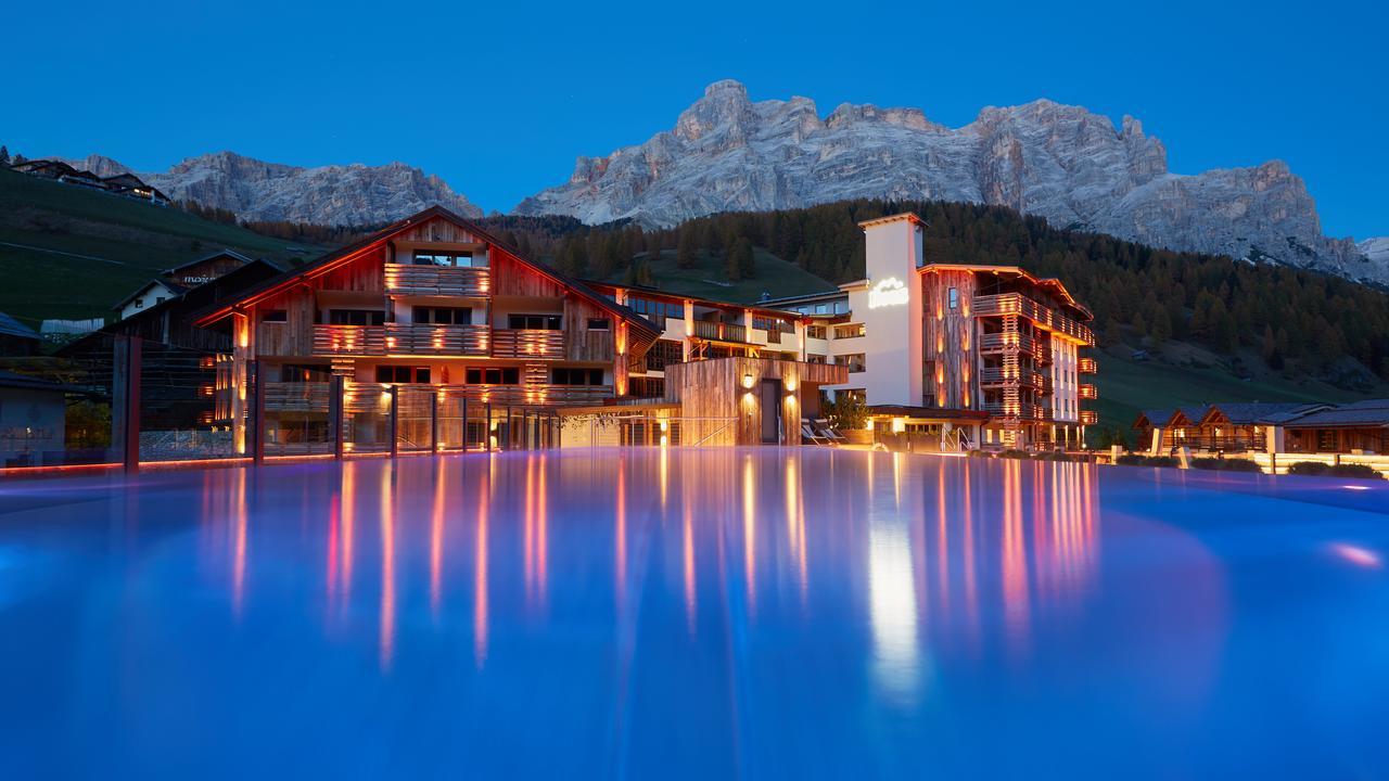 Hotel Fanes San Cassiano  Esterno foto